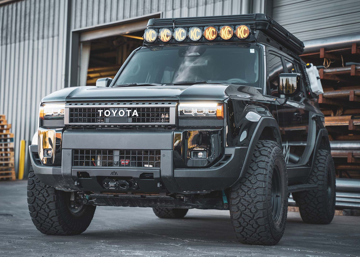 Toyota Land Cruiser 250 Hidden Winch Front Bumper (2024-2025)