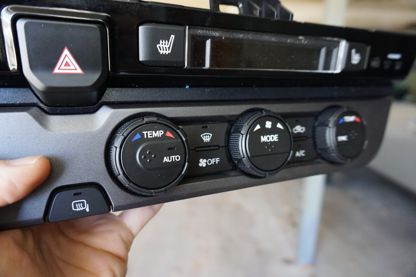 Climate Rings (2016-2023 Tacoma DUAL ZONE) - BLACK