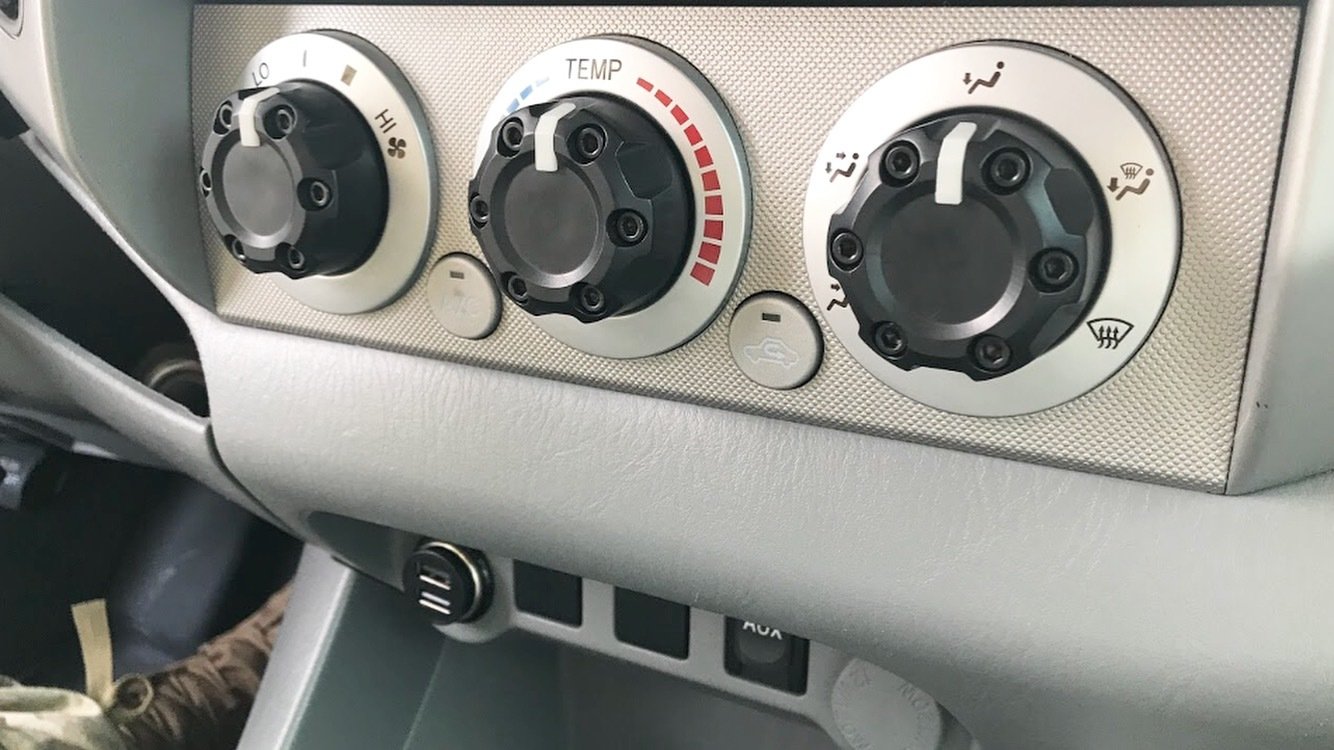 4x4 / Climate Knob (2005-2015 Tacoma, 2007-2013 Tundra) - 1 PACK - CEMENT