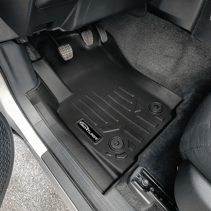 SMARTLINER All Weather Custom Fit Floor Liner Compatible With 2024-2025 Toyota Tacoma Carpet Xtra Cab with Manual Transmission
