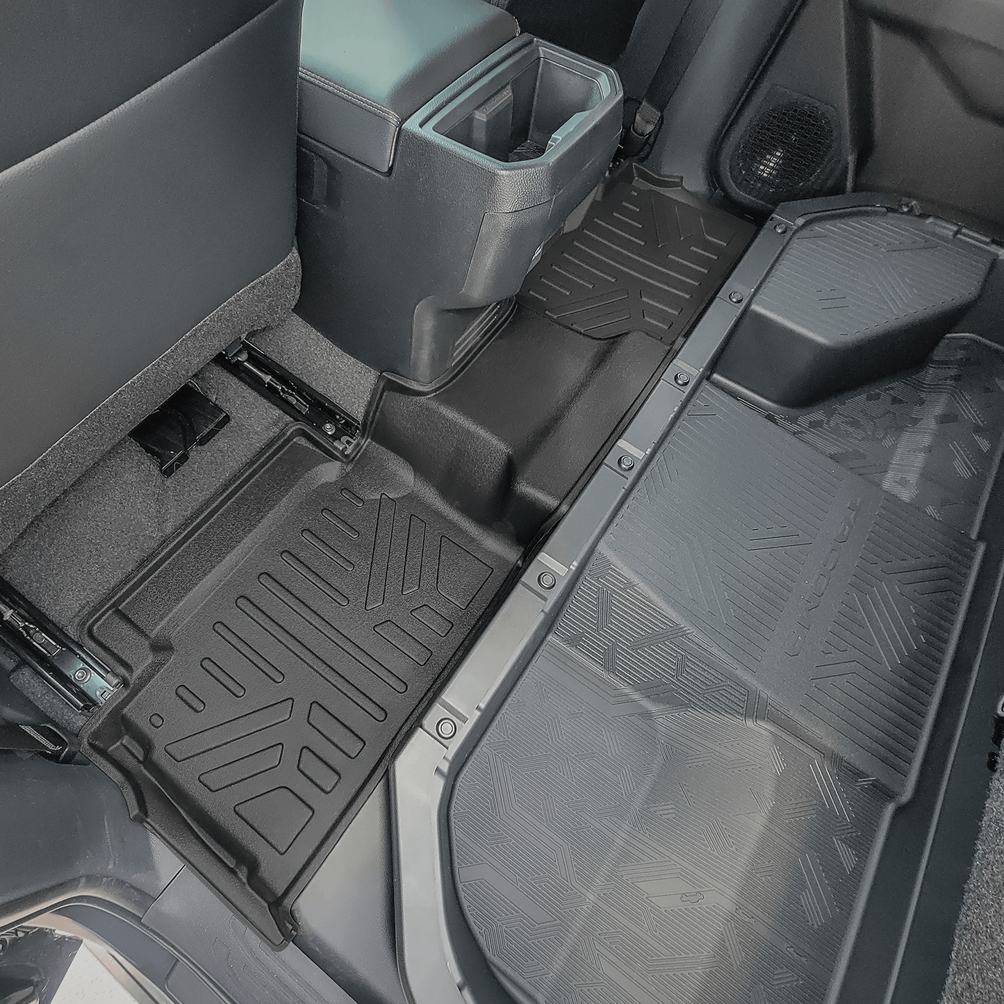 SMARTLINER All Weather Custom Fit Floor Liner Compatible With 2024-2025 Toyota Tacoma Double Cab (Manual Transition)
