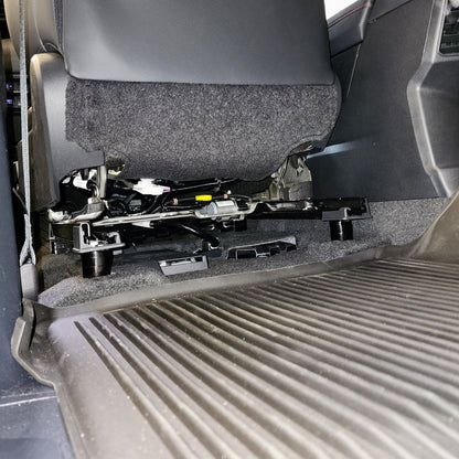 TOYOTA REAR SEAT JACKERS