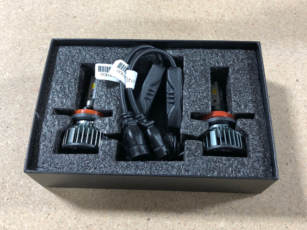 Tri-Color Fog Light Replacement Bulbs | Toyota 4Runner 2010+, Tacoma 2012+, Tundra, 2014+