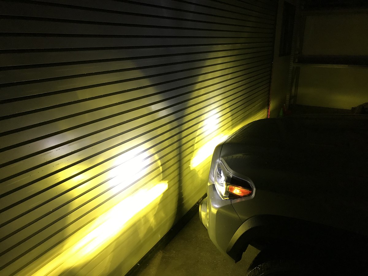 Tri-Color Fog Light Replacement Bulbs | Toyota 4Runner 2010+, Tacoma 2012+, Tundra, 2014+